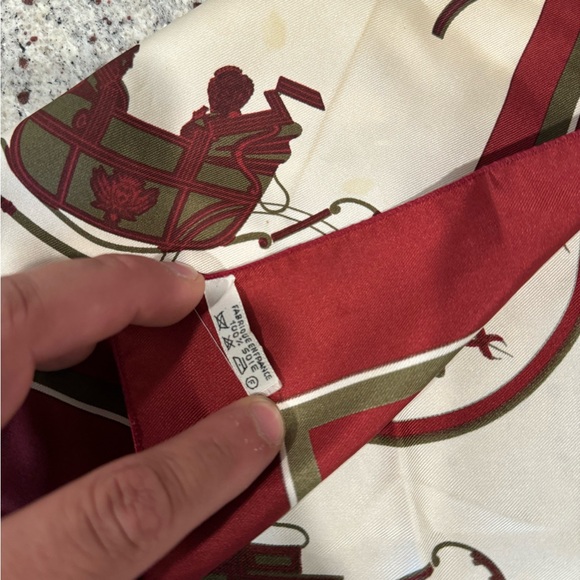 Les Parfums HERMES Silk Horse Carriage Scarf - Picture 3 of 4